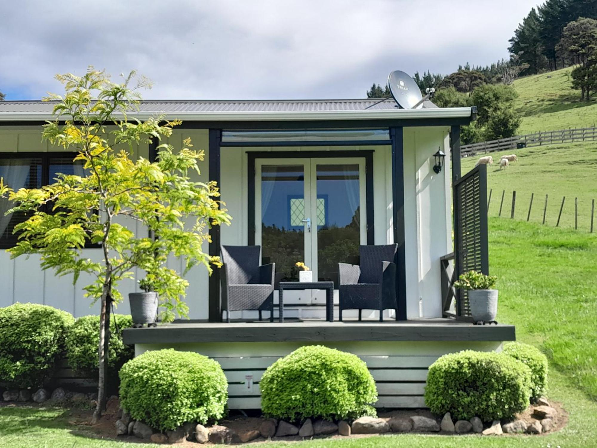 Kuaotunu'S Peebles Cottage Eksteriør billede